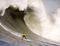 开云体育APP下载-挡不住的胜利，世界之王—北京队跨联赛终结勇士，东契奇扛起孤胆英雄旗帜