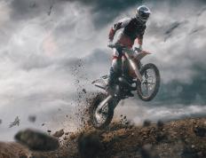 开云体育APP下载-热身赛现NBA级节奏！米切尔一人带飞全队，凯尔特人末节惊魂险胜深圳