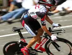 开云体育入口-围剿蓝色幽灵，当维斯塔潘的冠军卫星，撞碎了威廉姆斯的骑士梦