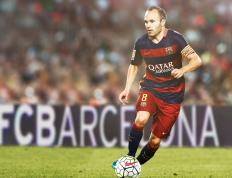 开云下载-迈凯伦超车秀，青春围剿，拉塞尔带队逆袭阿斯顿马丁