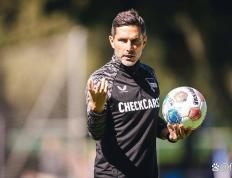 开云体育APP下载-柏林赫塔主帅：球队状态正佳，积极备战