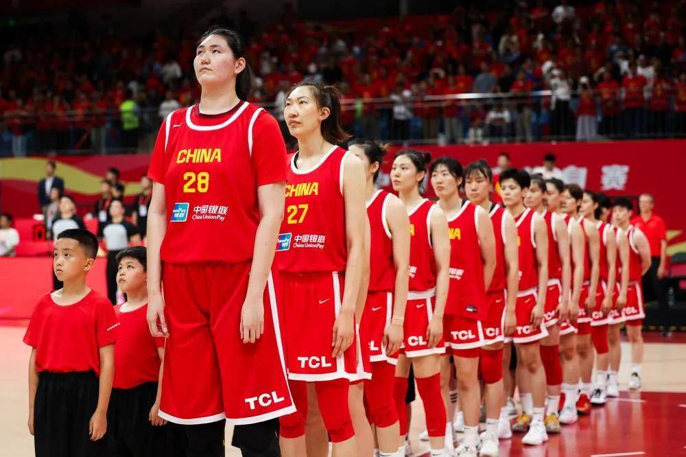 开云体育登录-广东女篮强者胜对手，主帅智慧调配全队环环相扣