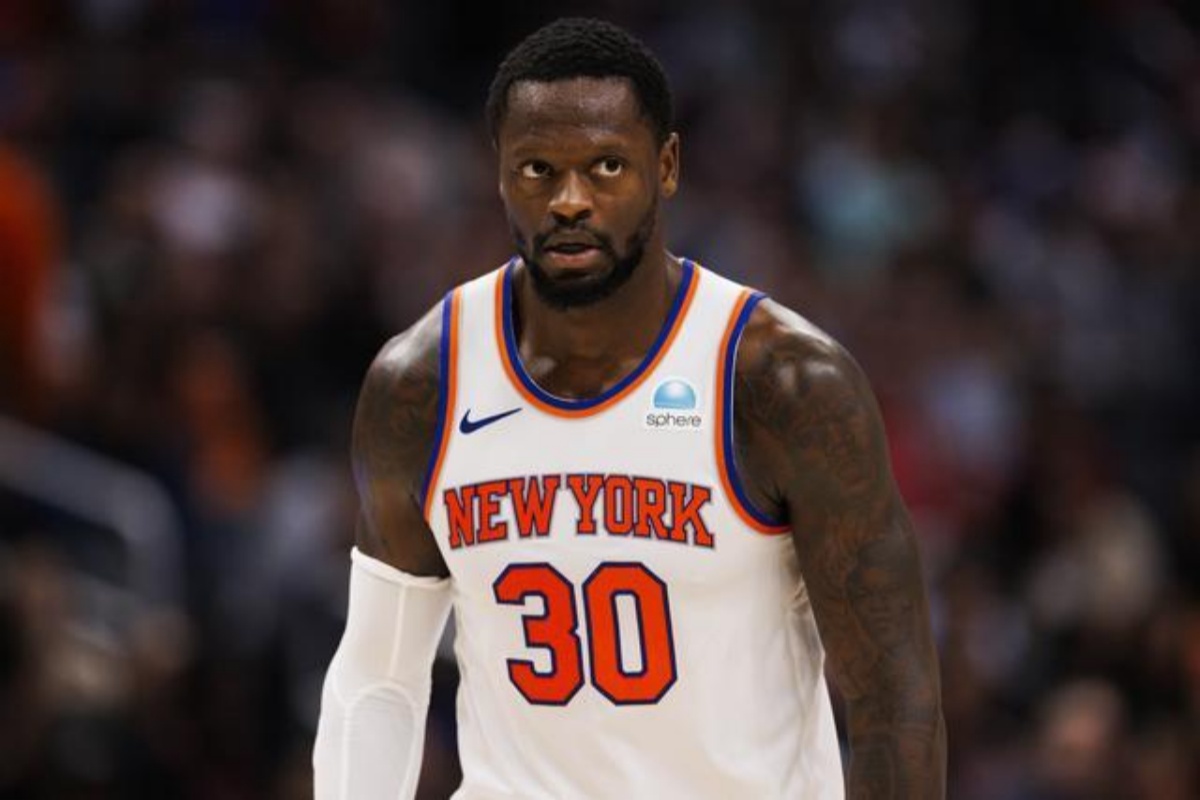 开云体育入口-76人队主场力克黄蜂，成功晋级季后赛