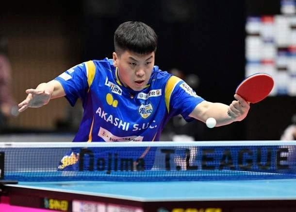 开云体育中国-乒乓球队角逐季后赛，精彩比赛高潮迭起