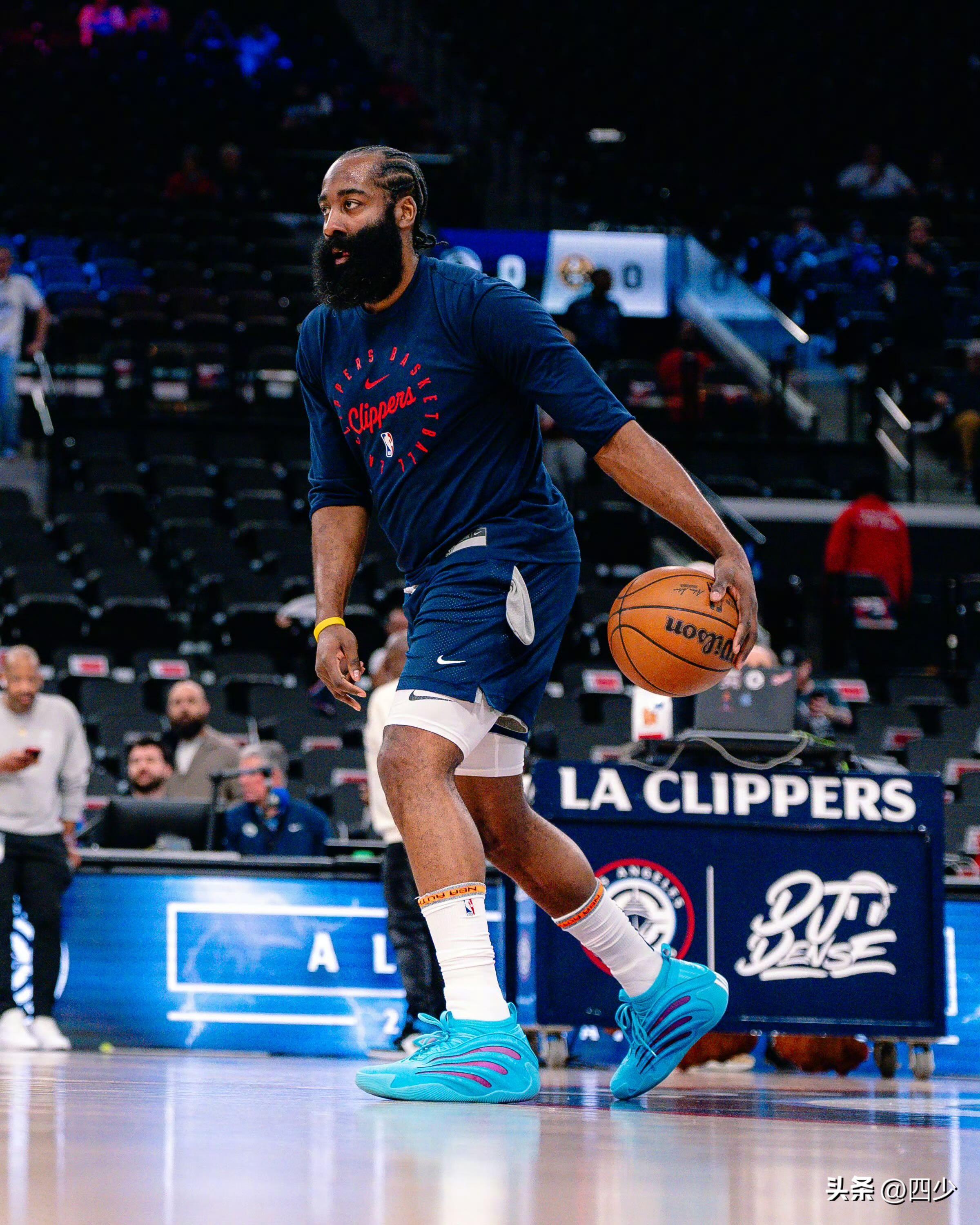 开云体育-快船队新秀连续五场得分过30+