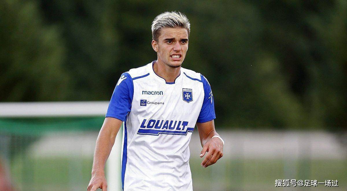 开云APP-甘冈做客击败对手，保级形势渐趋乐观