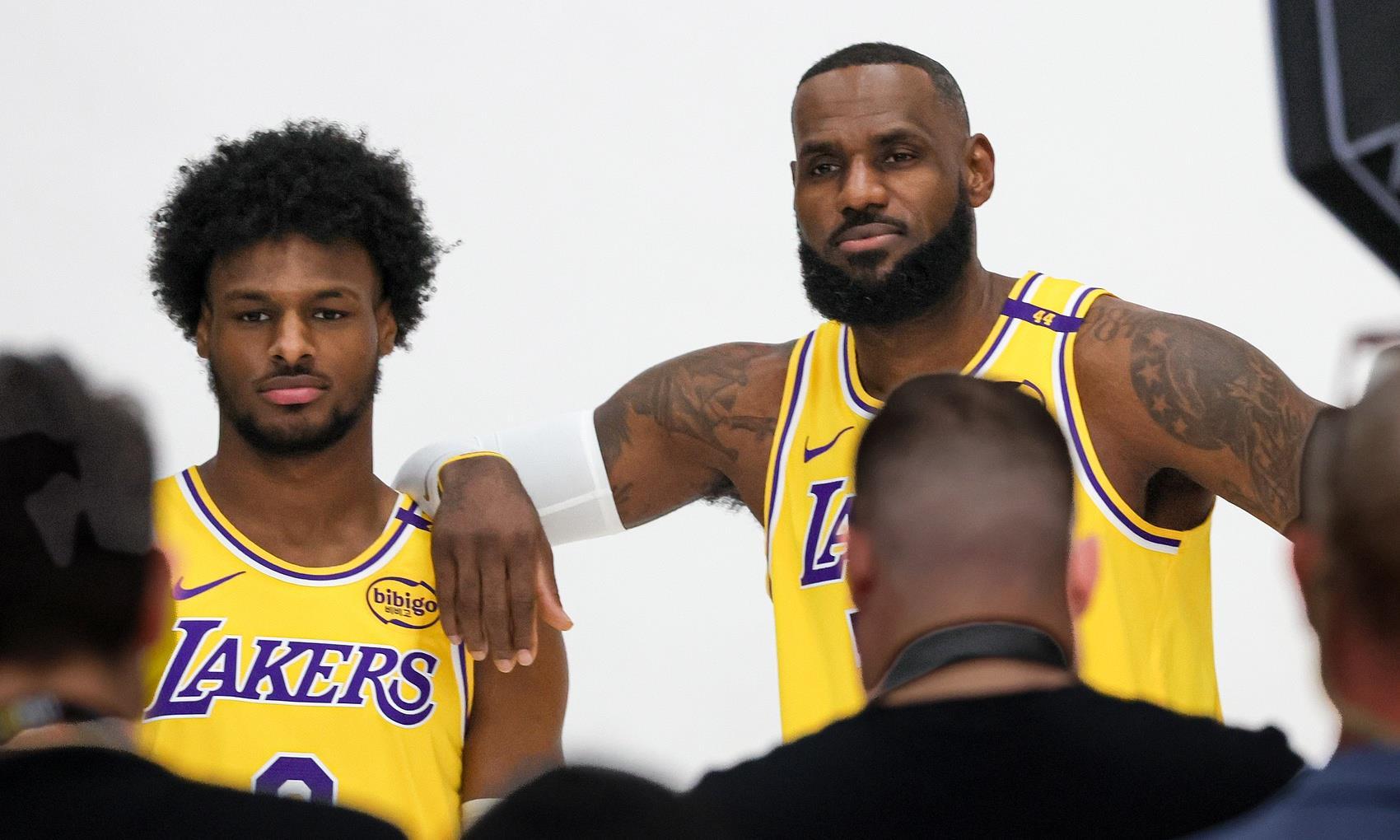 开云体育官网-湖人队签下新秀，期待他的表现