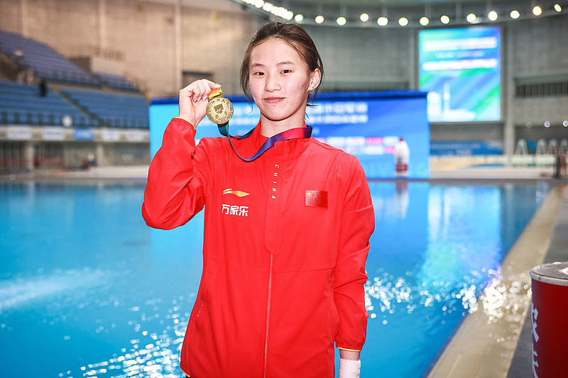 开云体育app-包含跳水冠军成功卫冕，稳坐宝座的词条