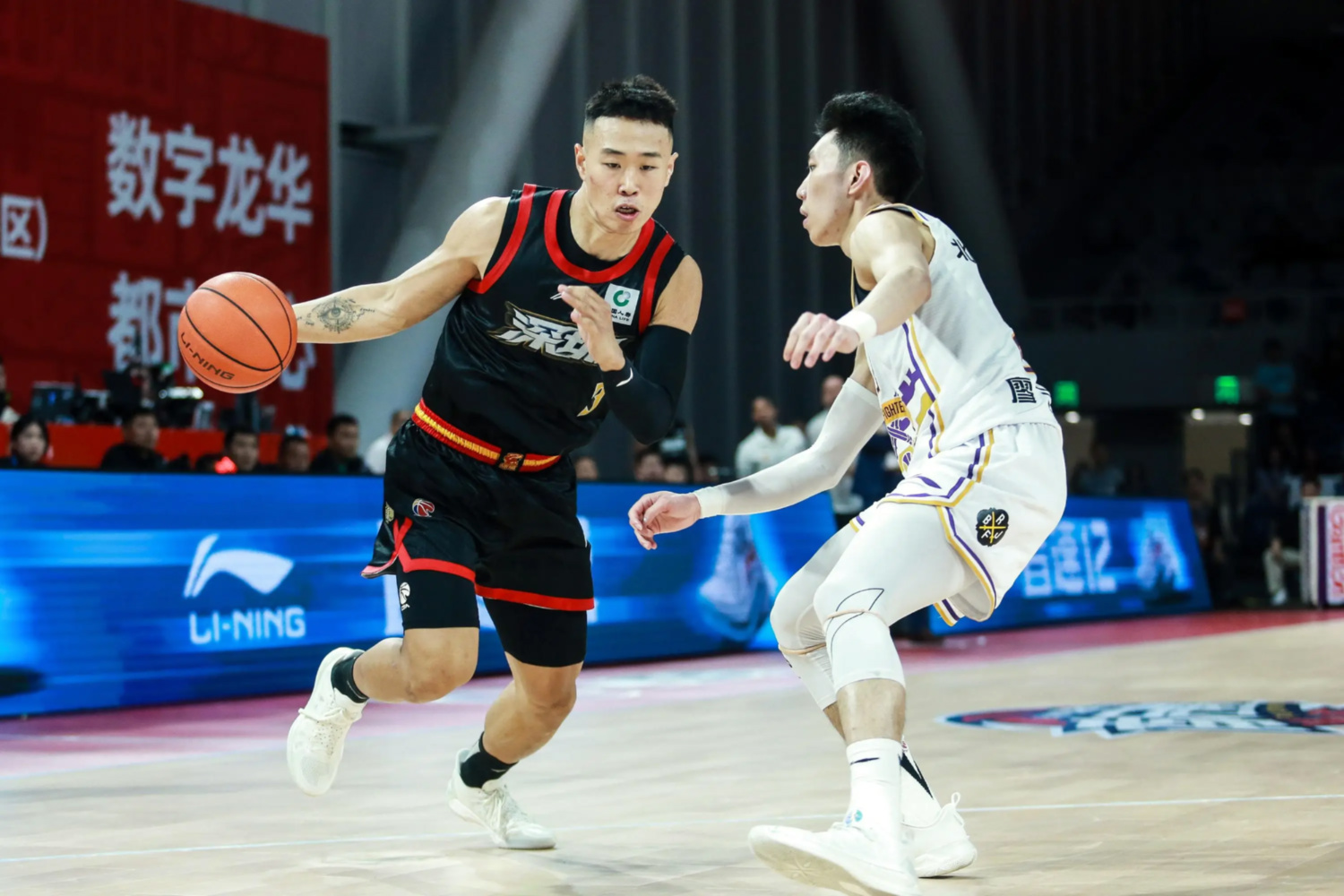 开云体育中国-深圳男篮在客场获胜,继续追赶积分榜前列的简单介绍