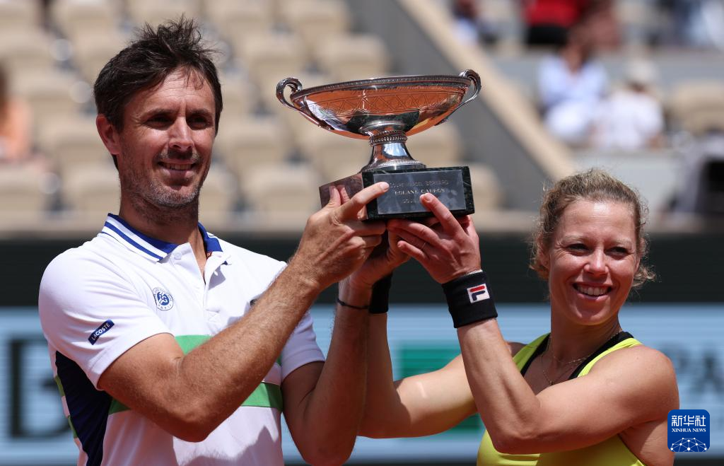 开云体育入口-包含法国羽毛球队完胜英格兰羽毛球队，陶菲克高光表现的词条